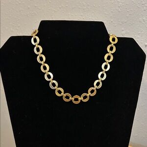 Vintage‎ Monet Gold Tone Ring Chain Choker/Collar Necklace